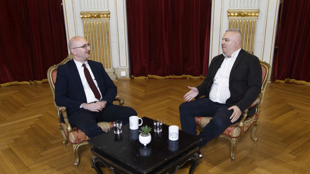 @marijanlipovac @hazu @hrvatskoceskodrustvo @artcaffe