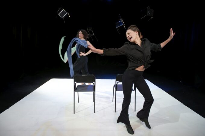 @artcaffe @maternoster @knap @komedija