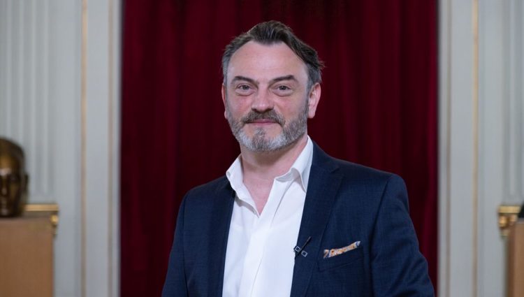 Violina, pedagogija i glazba bez granica: Tin Matijević u ArtCaffeu otkrio priču iza „33 etide za violinu“